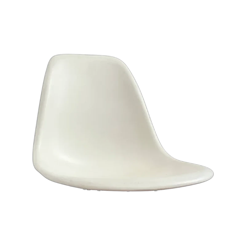 Chaise Eames DSW